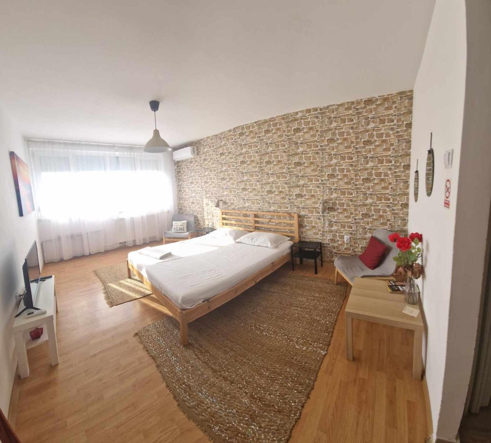 Studio Nefumatori Sunny Place, Self Check In Craiova Esterno foto